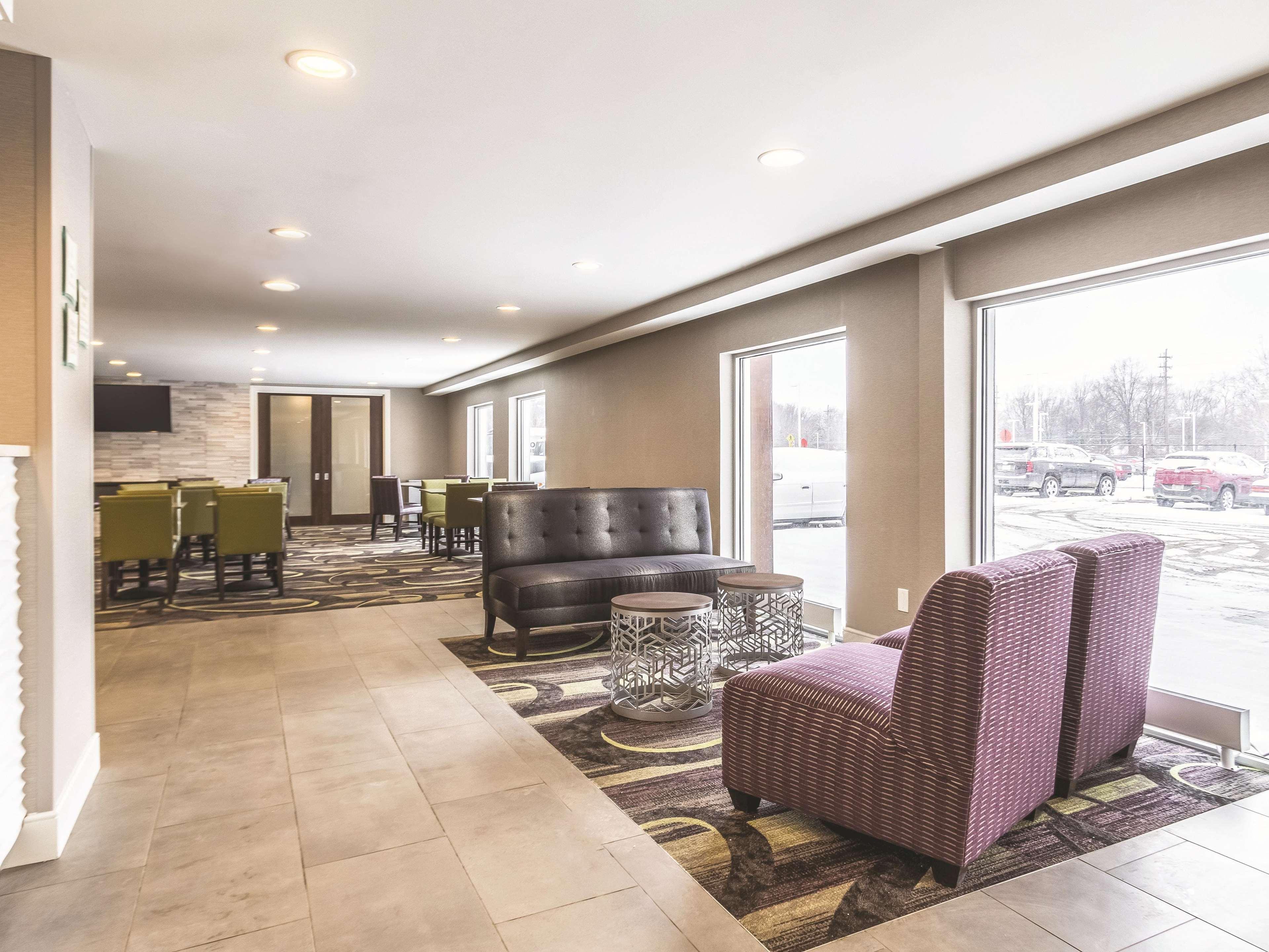 Hotel La Quinta By Wyndham Cleveland - Airport North Esterno foto