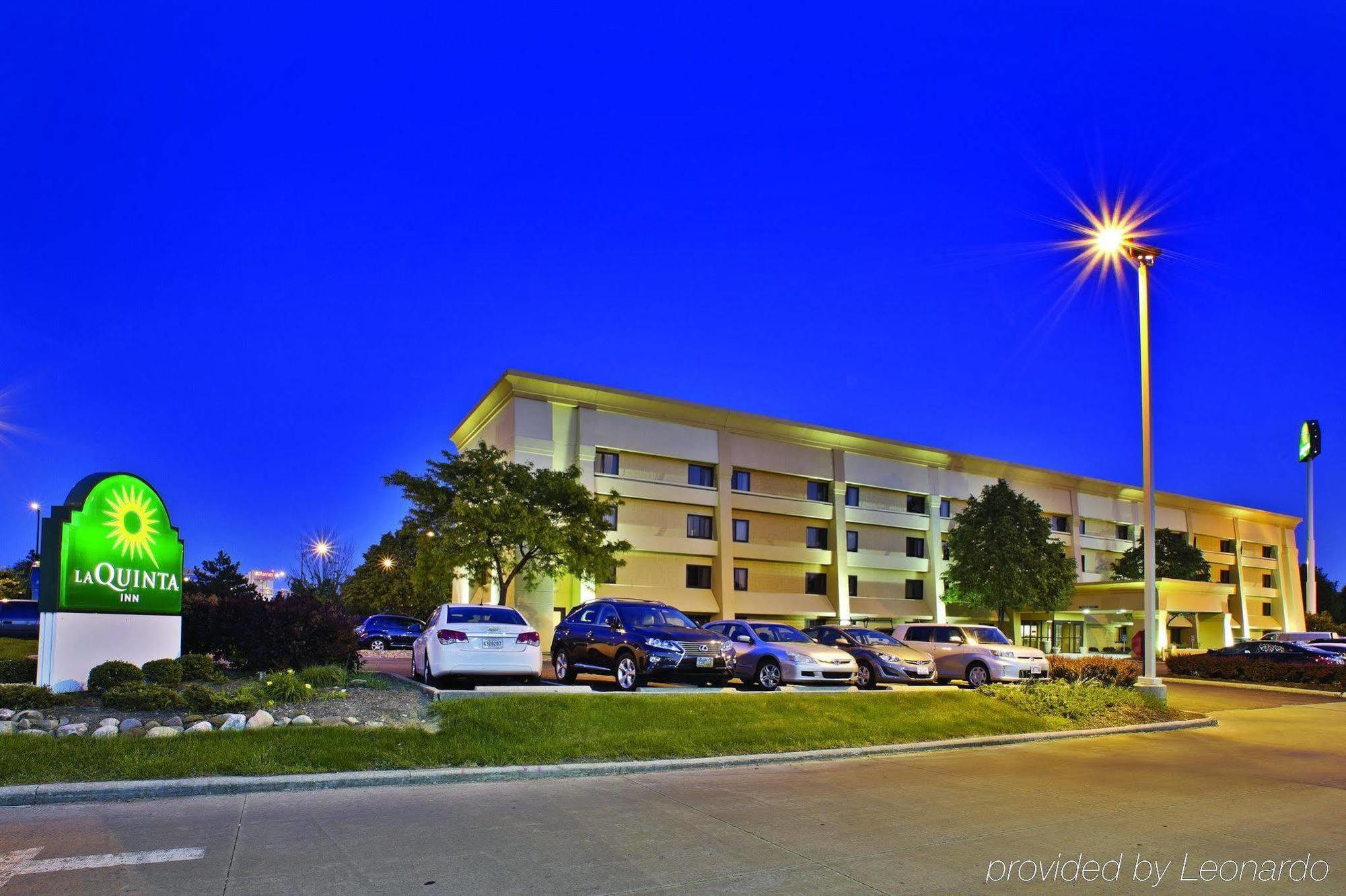 Hotel La Quinta By Wyndham Cleveland - Airport North Esterno foto