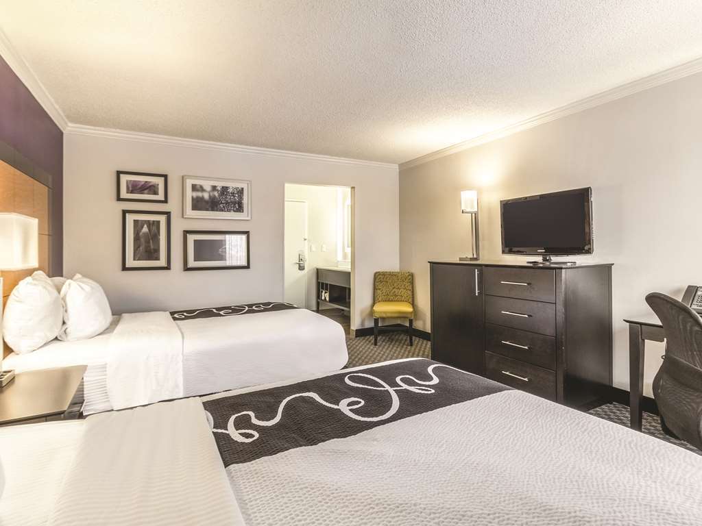 Hotel La Quinta By Wyndham Cleveland - Airport North Camera foto