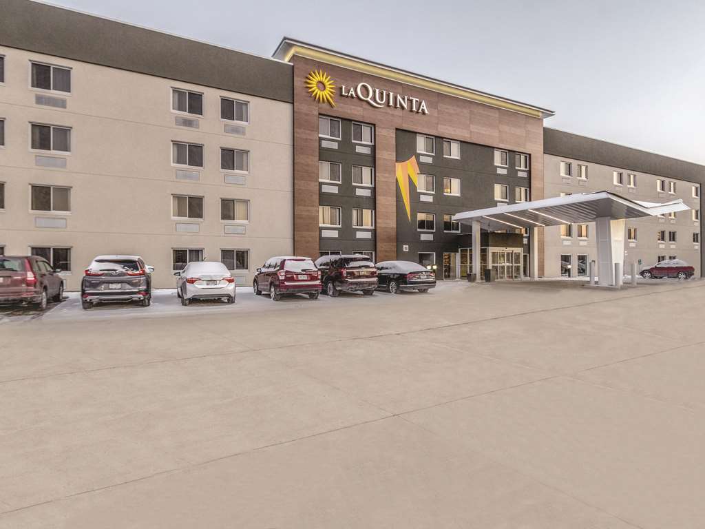 Hotel La Quinta By Wyndham Cleveland - Airport North Esterno foto