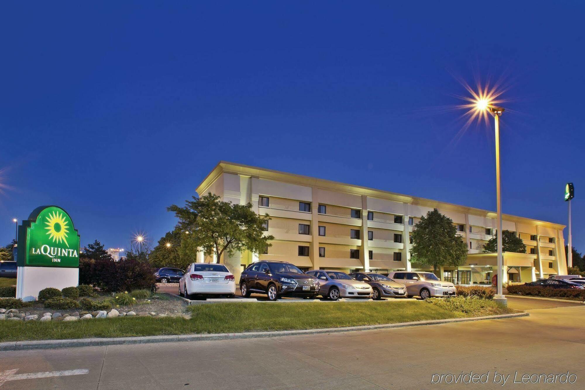 Hotel La Quinta By Wyndham Cleveland - Airport North Esterno foto