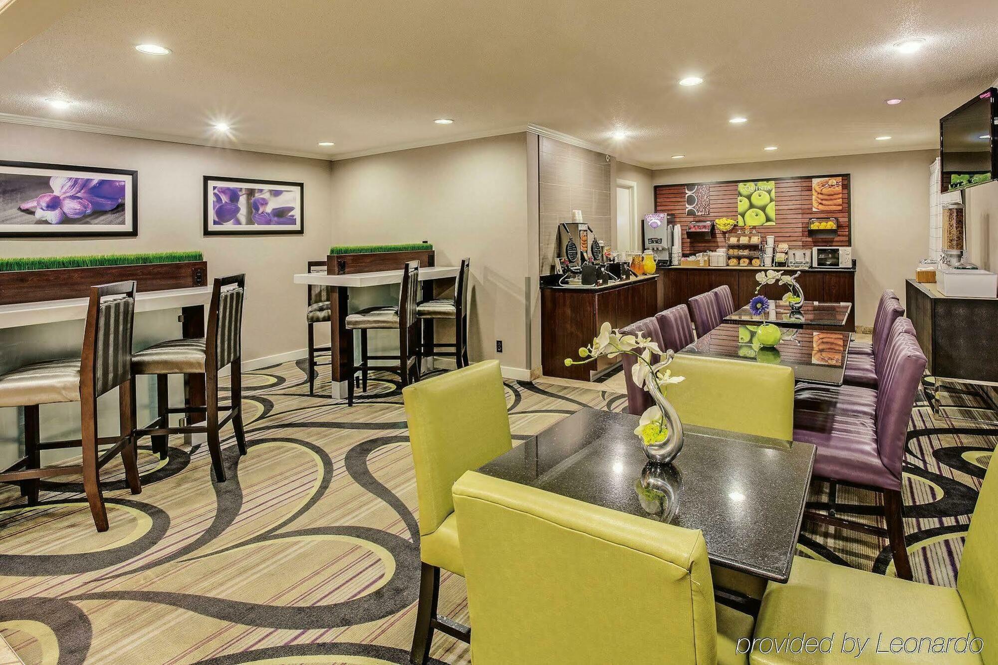 Hotel La Quinta By Wyndham Cleveland - Airport North Esterno foto